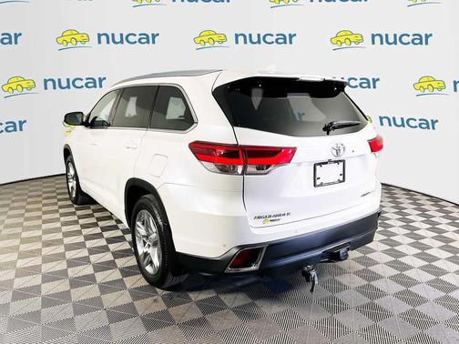 2017 Toyota Highlander Limited