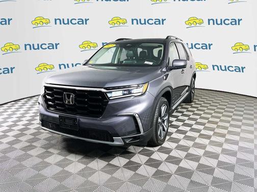 Gray 2023 Honda Pilot Touring 8-Passenger