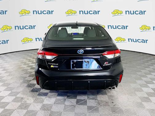 2024 Toyota Corolla Hybrid SE