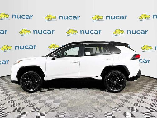 2025 Toyota RAV4 Hybrid SE