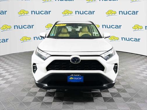 2022 Toyota RAV4 Hybrid XLE Premium