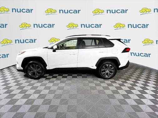 2022 Toyota RAV4 Hybrid XLE Premium