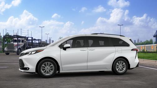 2025 Toyota Sienna XLE