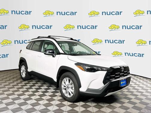 Wind Chill Pearl 2026 Toyota Corolla Cross LE