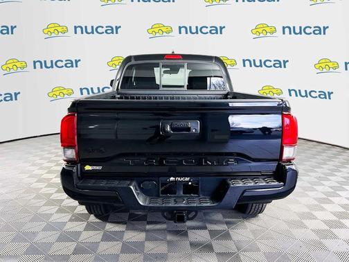 2019 Toyota Tacoma SR