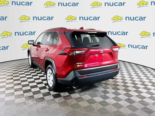 2019 Toyota RAV4 LE