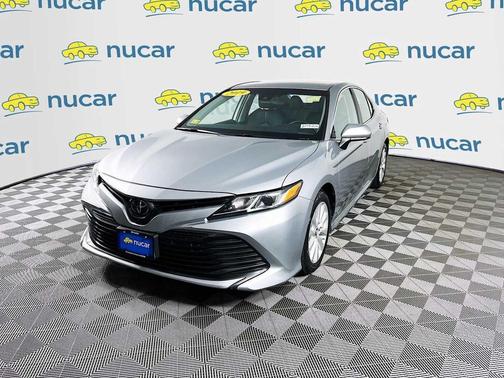 Celestial Silver Metallic 2019 Toyota Camry LE