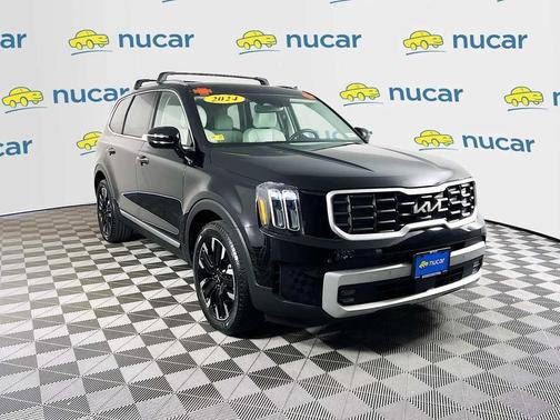 Ebony Black 2024 Kia Telluride SX