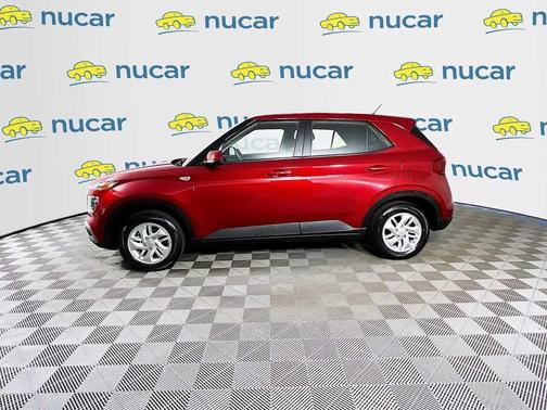 2024 Hyundai VENUE SE