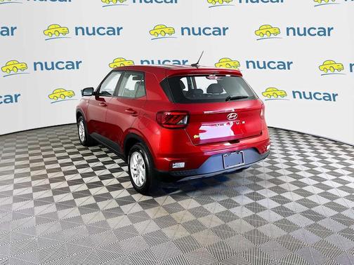 2024 Hyundai VENUE SE