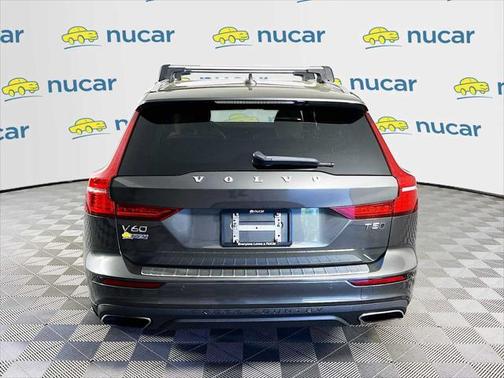 2020 Volvo V60 Cross Country T5