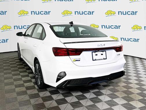 Snow White Pearl 2023 Kia Forte GT-Line