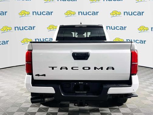 Ice Cap 2026 Toyota Tacoma SR5