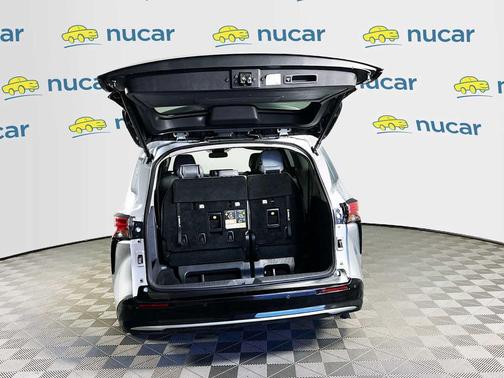 2022 Toyota Sienna Limited