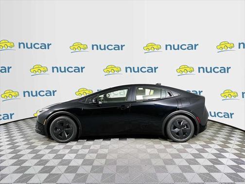 2025 Toyota Prius L