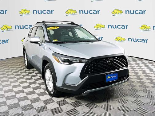 2024 Toyota Corolla Cross LE