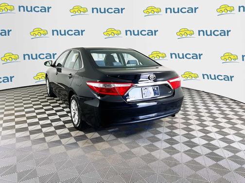 Midnight Black Metallic 2017 Toyota Camry LE