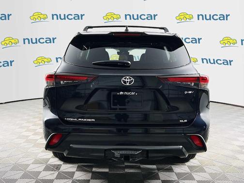 2026 Toyota Highlander Hybrid XLE