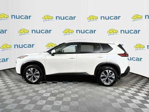 Pearl White Tricoat 2023 Nissan Rogue SV