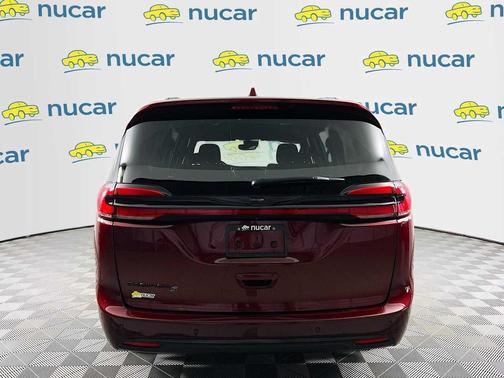2021 Chrysler Pacifica Touring