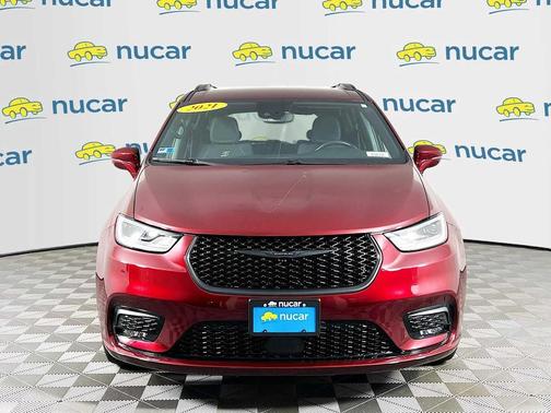 2021 Chrysler Pacifica Touring