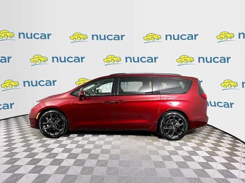 2021 Chrysler Pacifica Touring