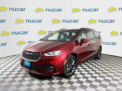 2021 Chrysler Pacifica Touring