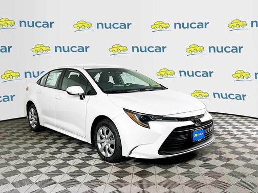 Wind Chill Pearl 2026 Toyota Corolla LE