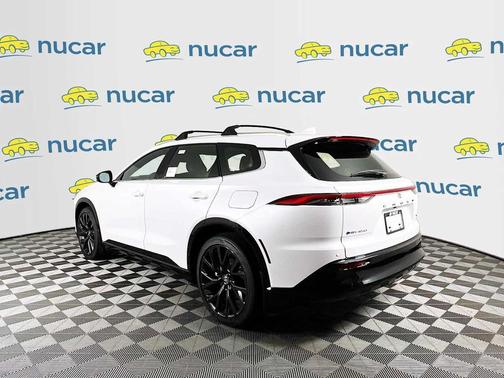 2025 Toyota Crown Signia Limited