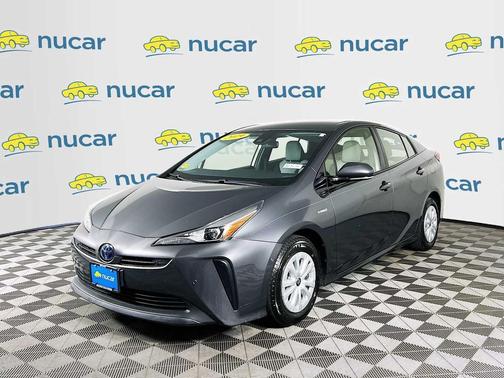 Magnetic Gray Metallic 2019 Toyota Prius LE