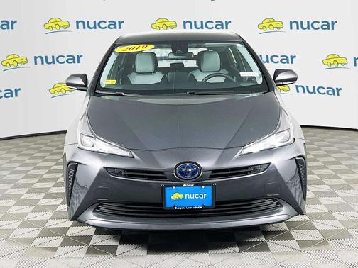 Magnetic Gray Metallic 2019 Toyota Prius LE