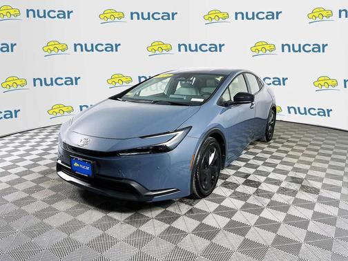 2024 Toyota Prius LE
