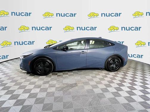 2024 Toyota Prius LE