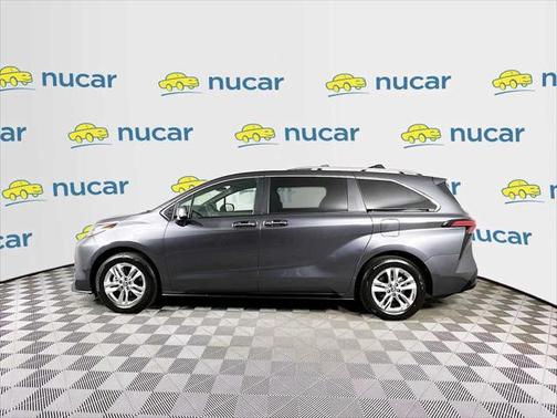 2025 Toyota Sienna Limited 7-Passenger