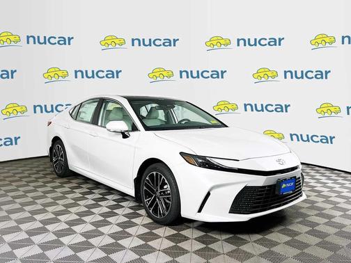 Wind Chill Pearl 2026 Toyota Camry XLE