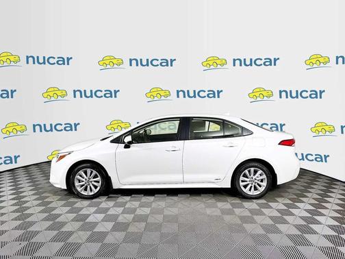 2025 Toyota Corolla Hybrid LE
