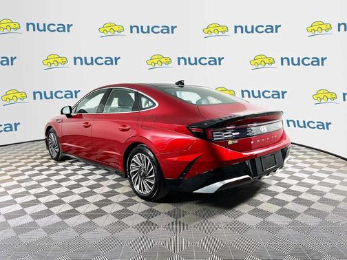 Ultimate red 2025 Hyundai SONATA Hybrid Limited