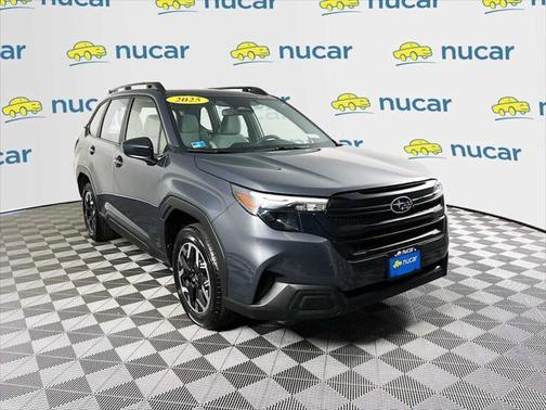 2025 Subaru Forester Base