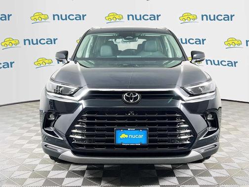 Midnight Black Metallic 2026 Toyota Grand Highlander Platinum