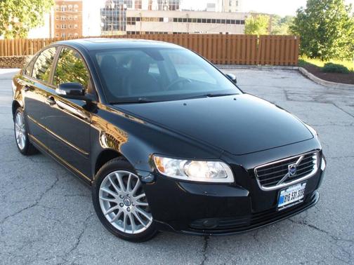 Black Stone 2010 Volvo S40 2.4i
