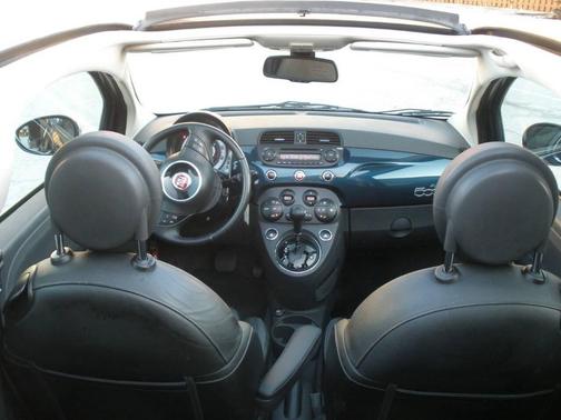 2013 FIAT 500 Lounge
