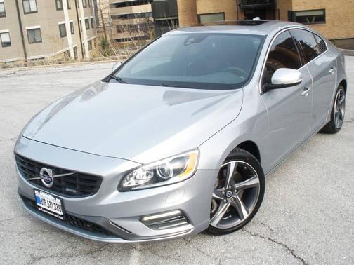 2015 Volvo S60 T6 R-Design Platinum