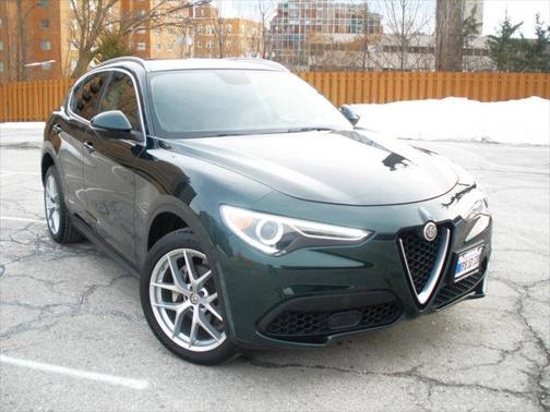 2019 Alfa Romeo Stelvio Sport