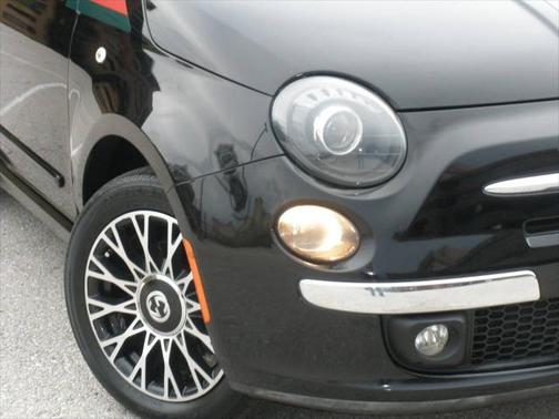 2013 FIAT 500 Gucci