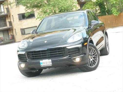 2018 Porsche Cayenne Platinum Edition