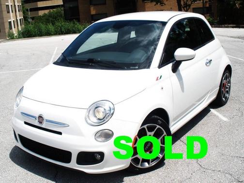 2015 FIAT 500 Sport