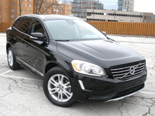 2016 Volvo XC60 T5 Drive-E Premier
