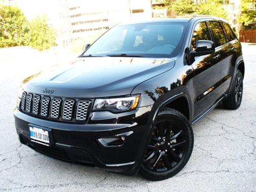 2017 Jeep Grand Cherokee Altitude