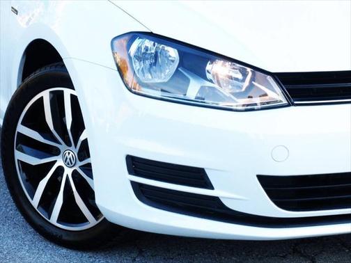 2016 Volkswagen Golf SportWagen TSI Limited Edition
