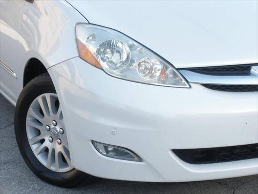 2006 Toyota Sienna XLE Limited